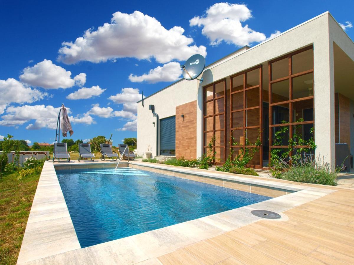 Villa Monteci 2052 Galizana Exterior photo